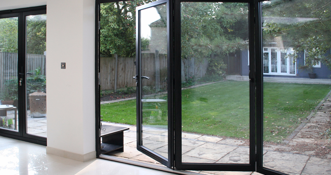 bi_folding_doors680_68182373